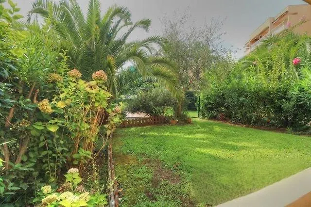 Charming 2 In Rdj Golfe Juan