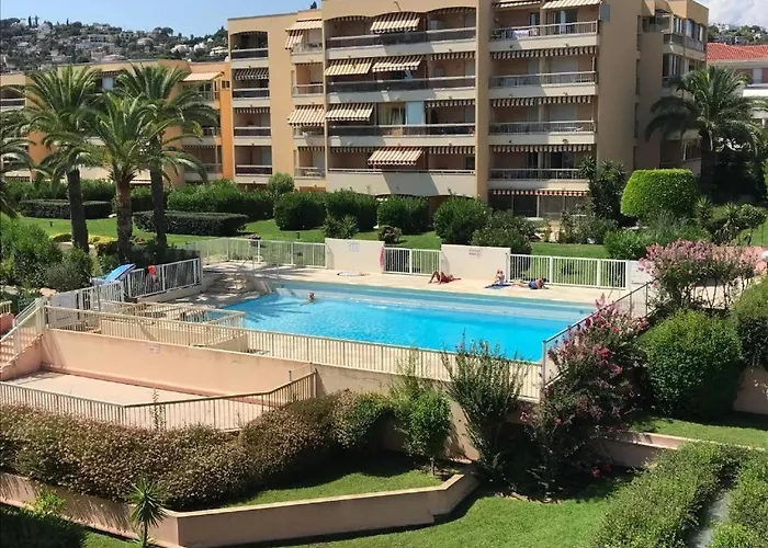 Appartement Charming 2 In Rdj Golfe Juan *